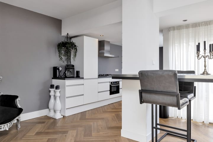 Foto 14 van Iepenlaan 21