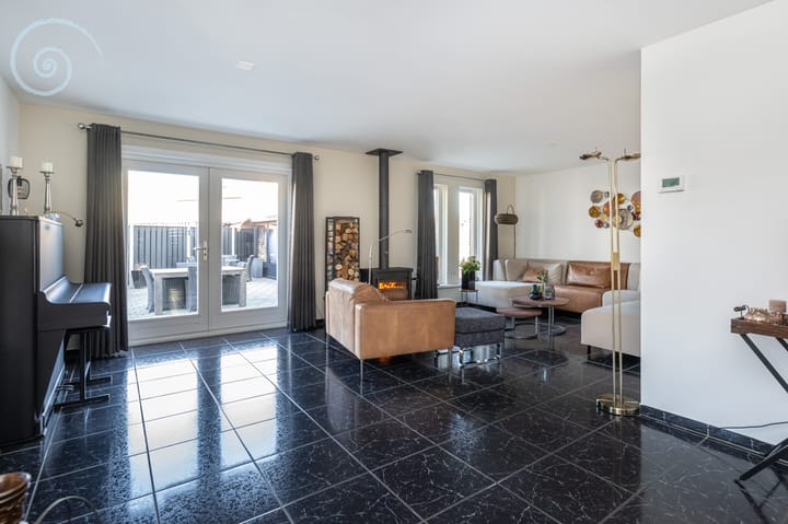 Foto 10 van Prins Bernhardlaan 123