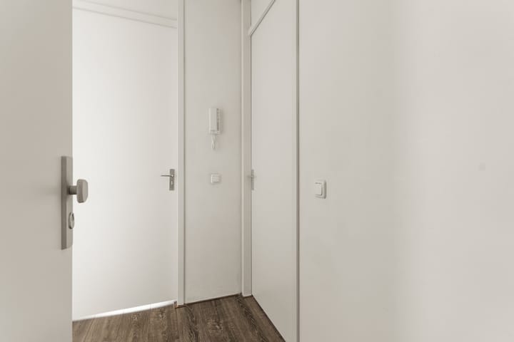 Foto 9 van Makassarhof 72