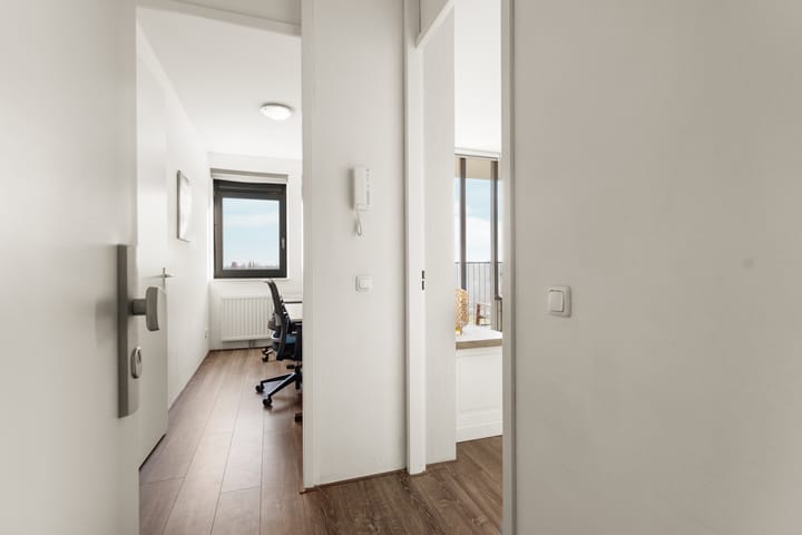 Foto 10 van Makassarhof 72