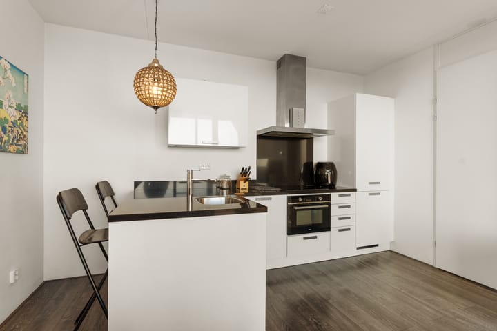 Foto 15 van Makassarhof 72