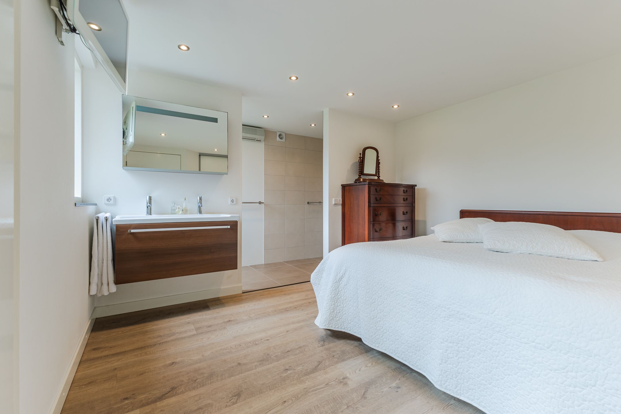 Photo 18 of Hertog Hendriklaan 10