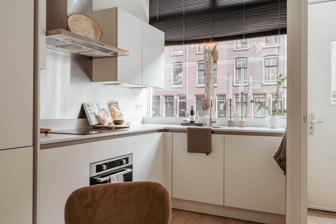 Foto 8 van Czaar Peterstraat 149-H