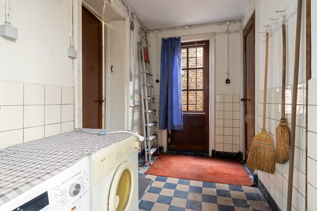 Foto 31 van Van Bergenplein 68