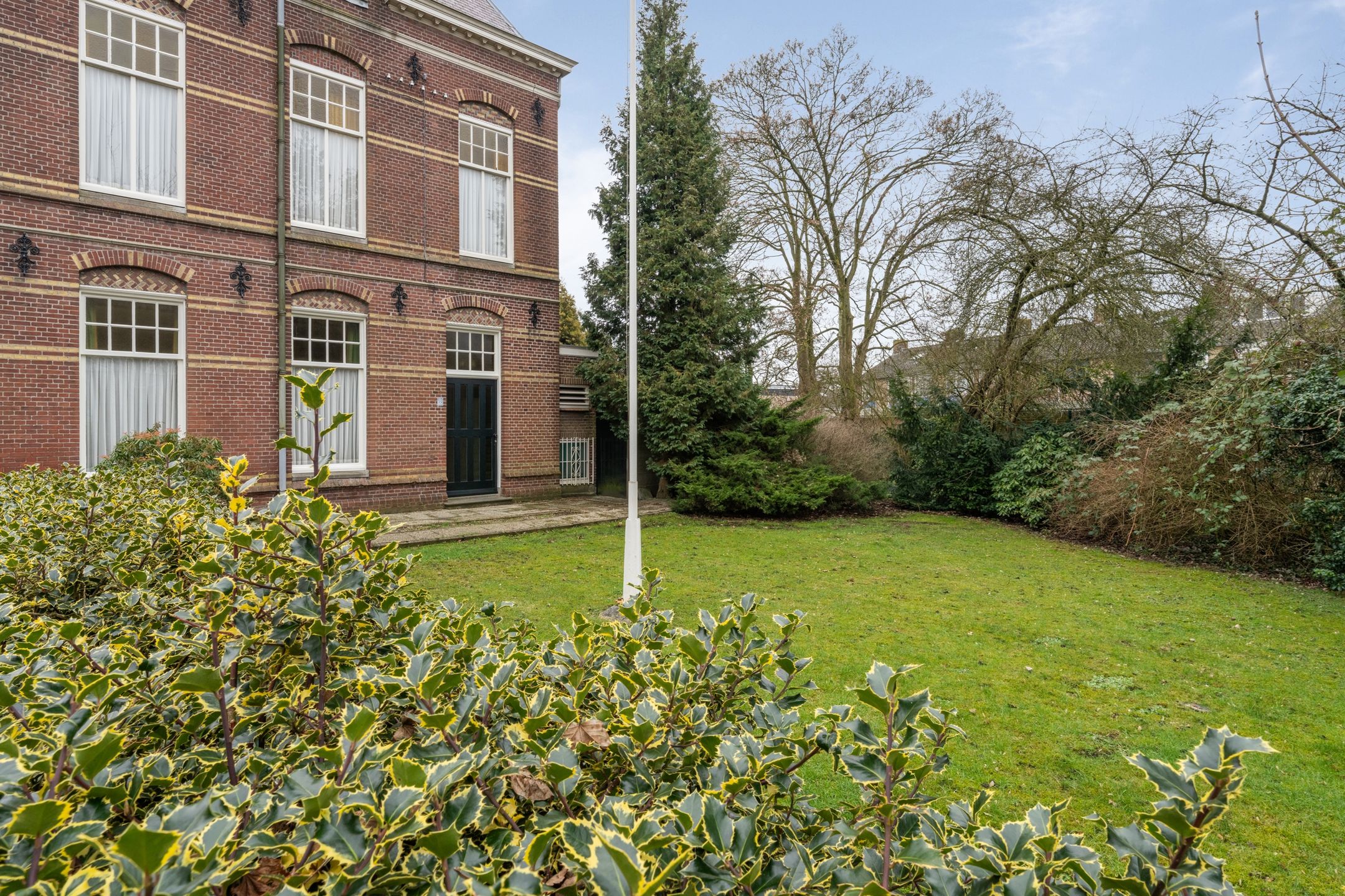 Foto 69 van Van Bergenplein 68