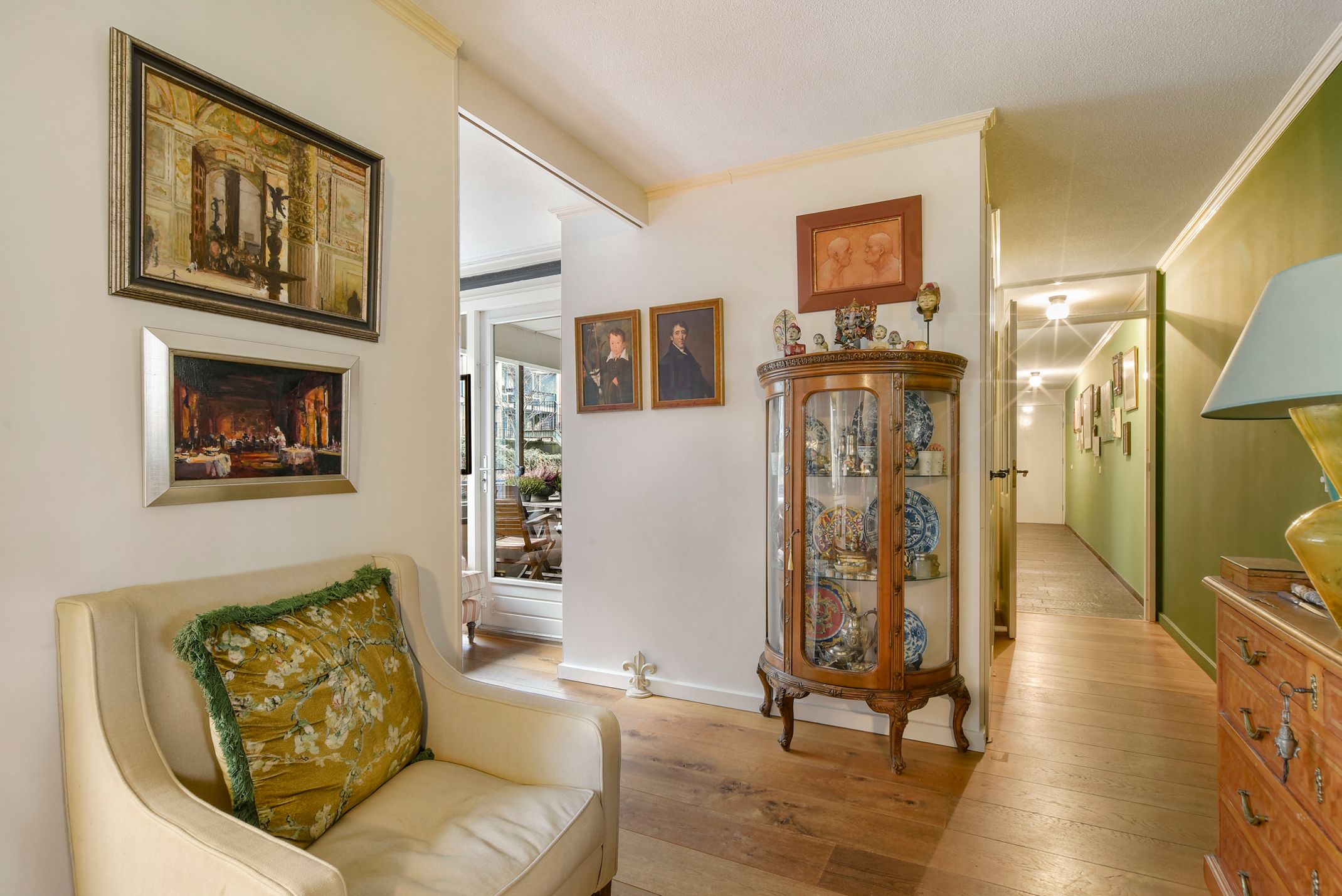 Foto 12 van Valkenburgerstraat 34-E