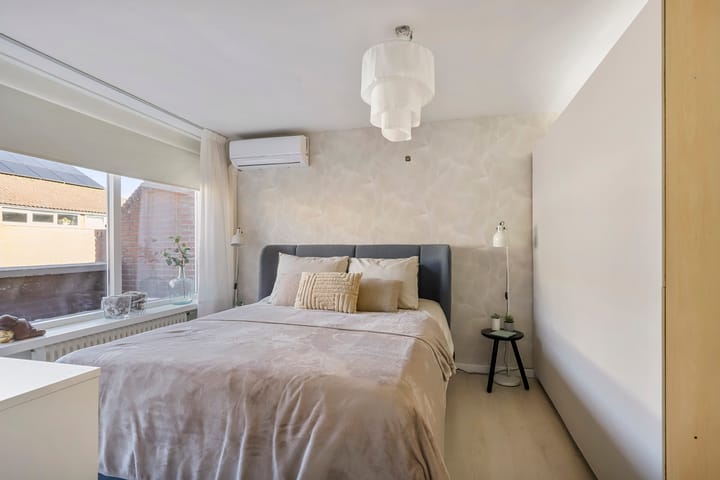 Foto 21 van Lemoen 13-B