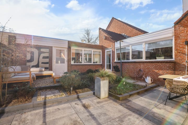 Foto 38 van Lemoen 13-B