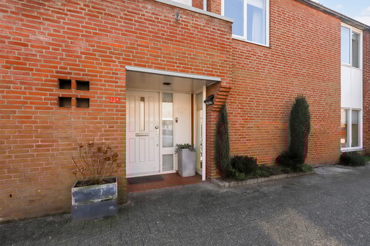 Foto 40 van Lemoen 13-B