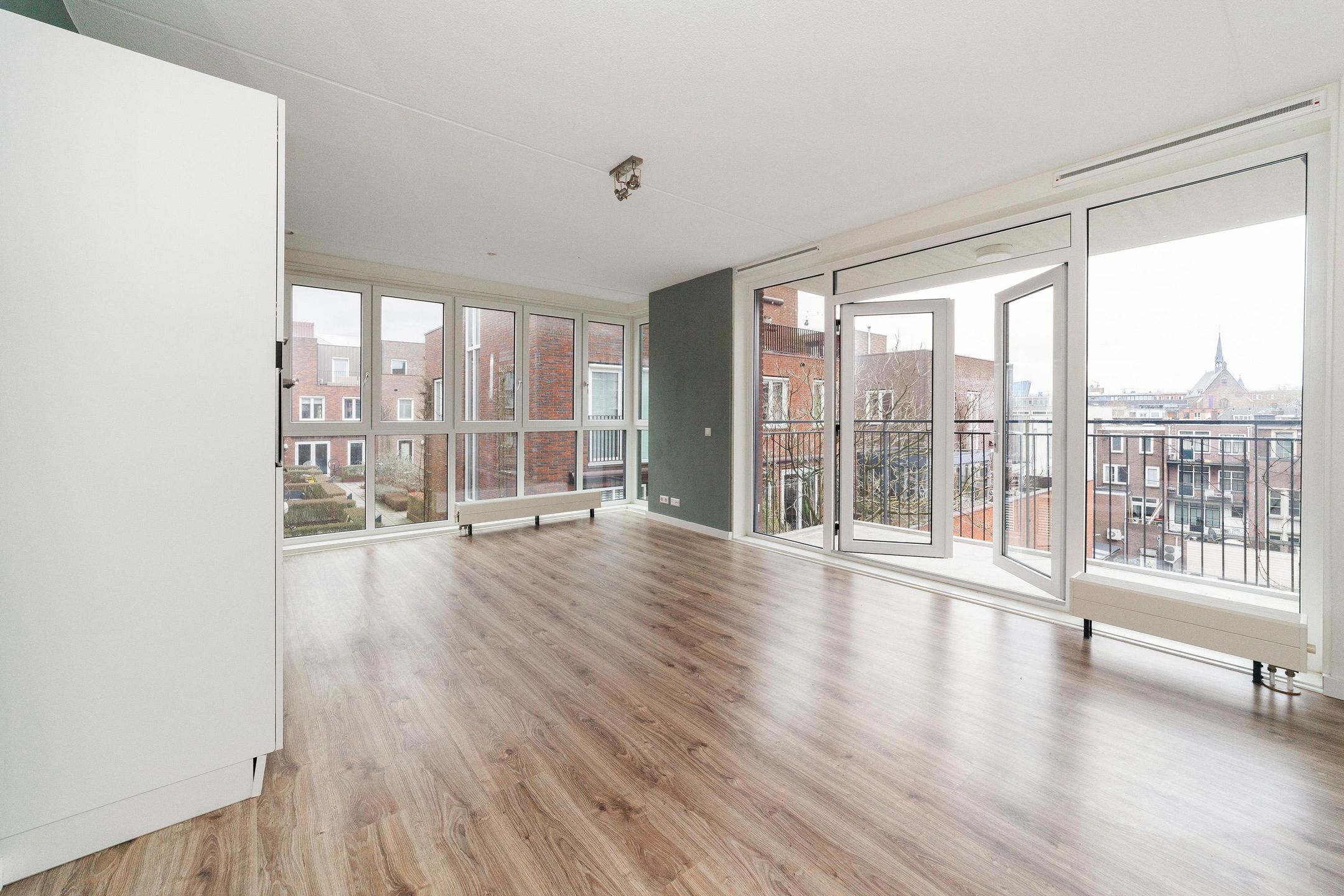 Foto 12 van Plein 1944 130-A