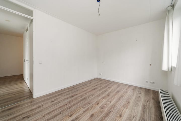 Photo 18 of Plein 1944 130-A