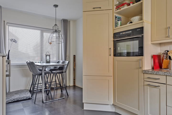 Photo 9 of Olmenstraat 30