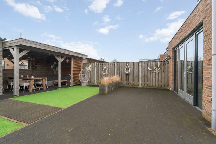 Foto 35 van Hoge Witteveld 96