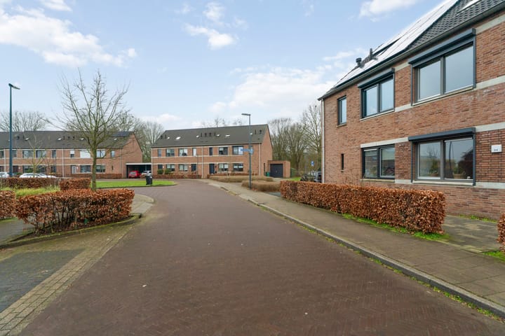 Foto 41 van Hoge Witteveld 96