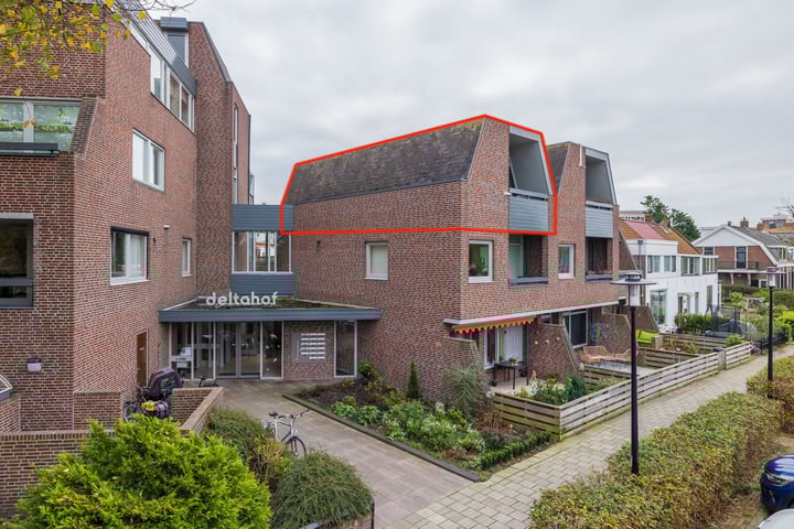 Deltahof 11