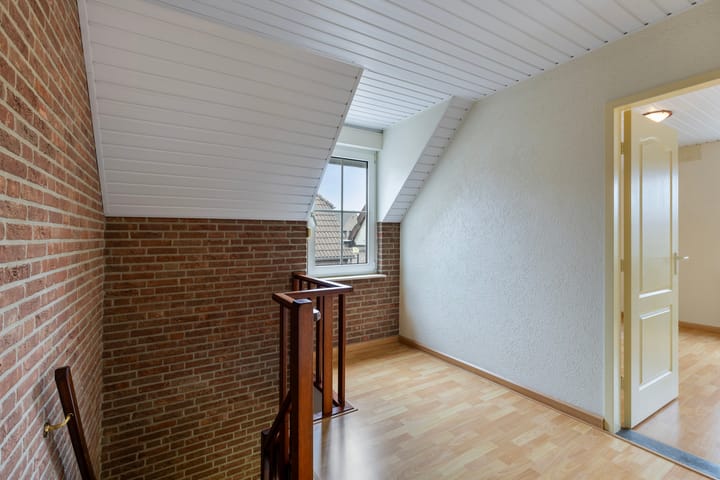 Foto 25 van Dissel 10