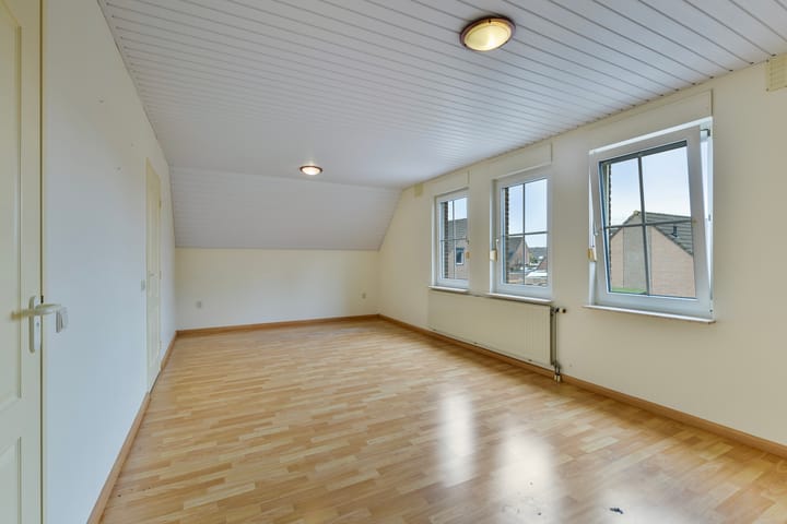 Foto 26 van Dissel 10