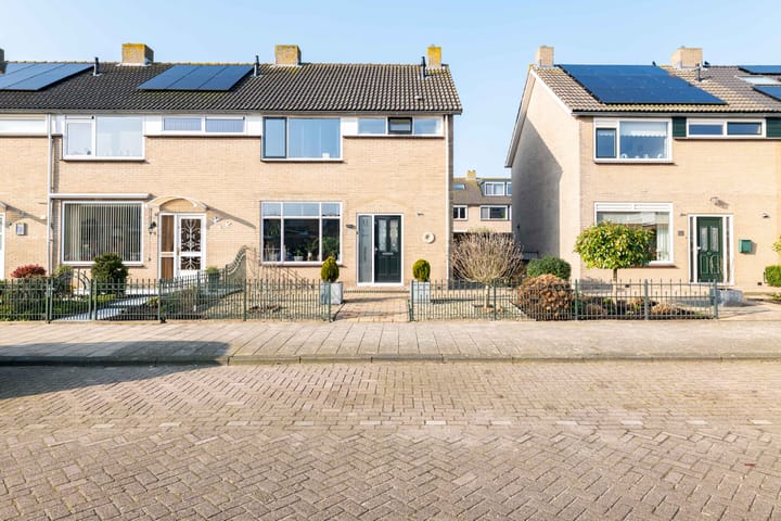 Foto 1 van Joost van den Vondellaan 11