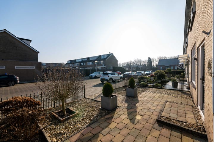 Foto 6 van Joost van den Vondellaan 11