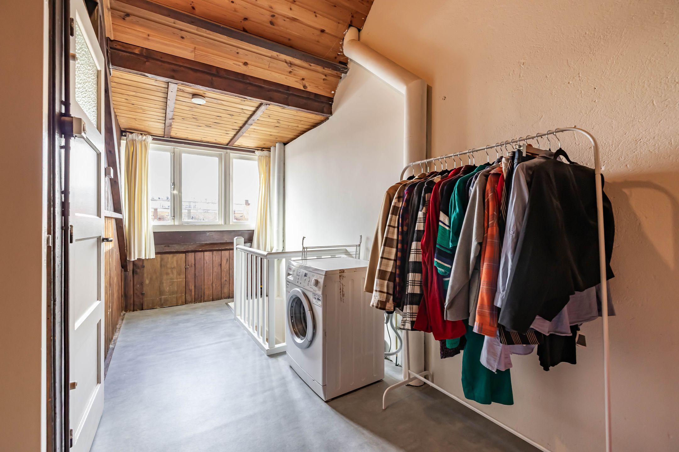 Foto 33 van Troelstralaan 21-B