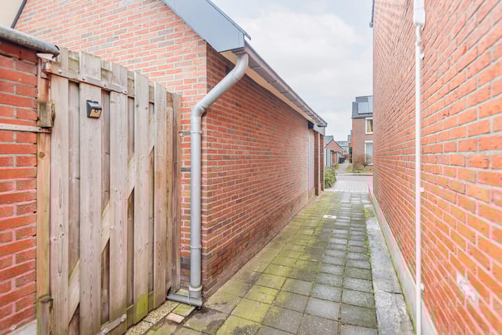 Foto 32 van Lijsterstraat 10