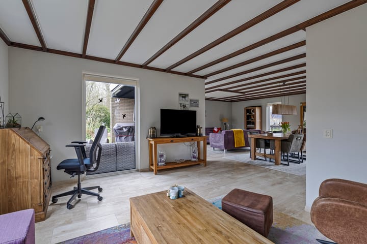 Foto 2 van Molenbosch 8