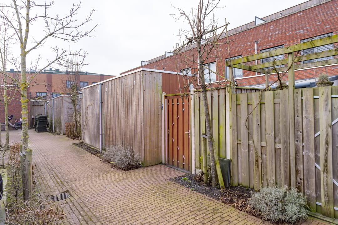 Foto 16 van John Coltranestraat 8