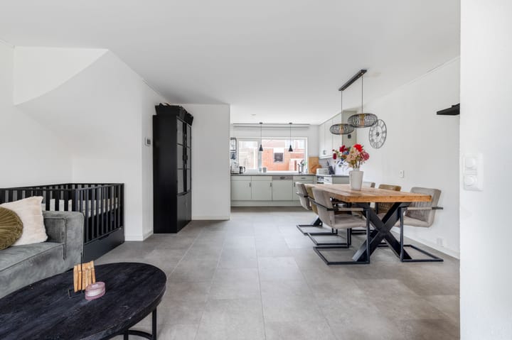 Foto 6 van Weegbree 7