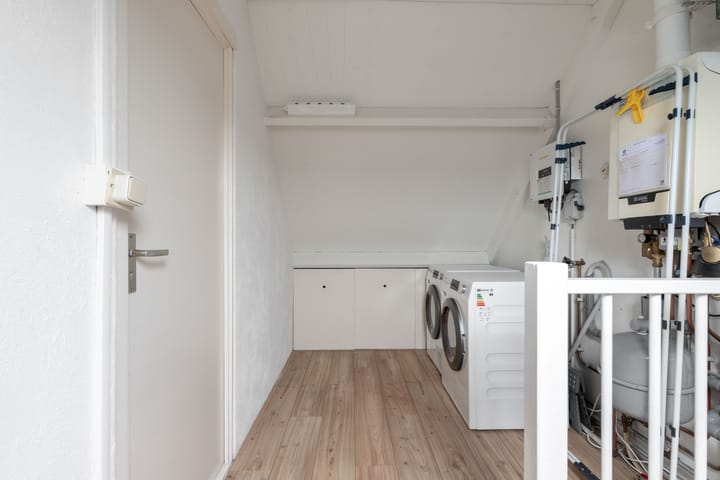 Foto 26 van Weegbree 7