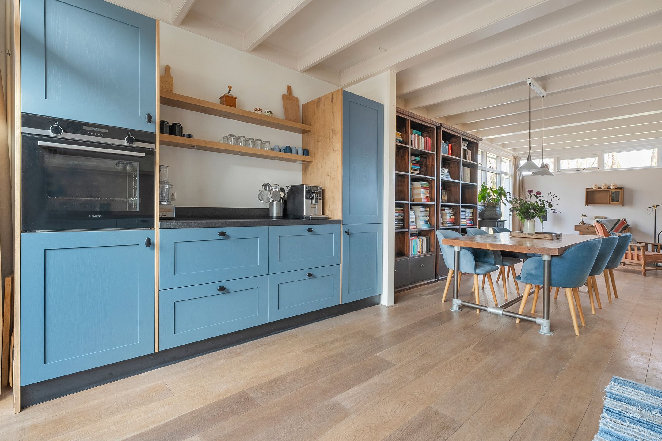 Foto 15 van Rietzangerstraat 1