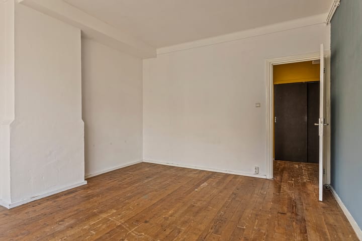 Foto 12 van 1e IJzerstraat 5-B