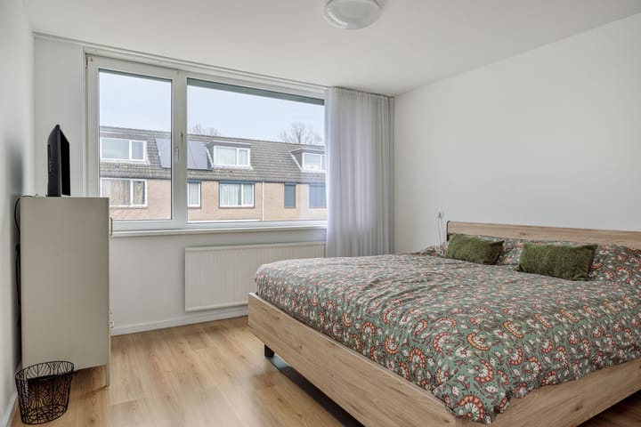 Photo 19 of Staringstraat 39