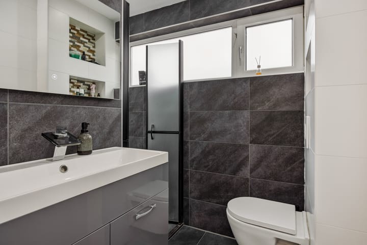 Photo 22 of Staringstraat 39