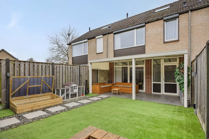 Photo 35 of Staringstraat 39