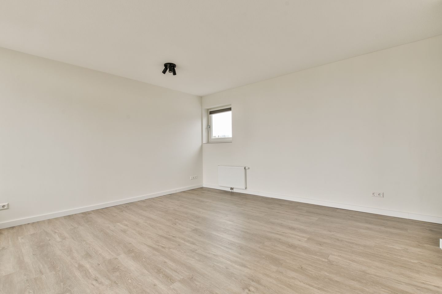 Photo 5 of Arent Janszoon Ernststraat 795-A