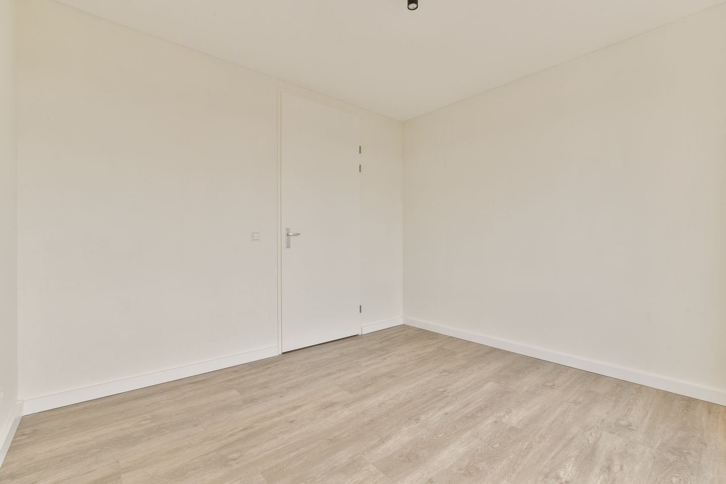 Photo 14 of Arent Janszoon Ernststraat 795-A