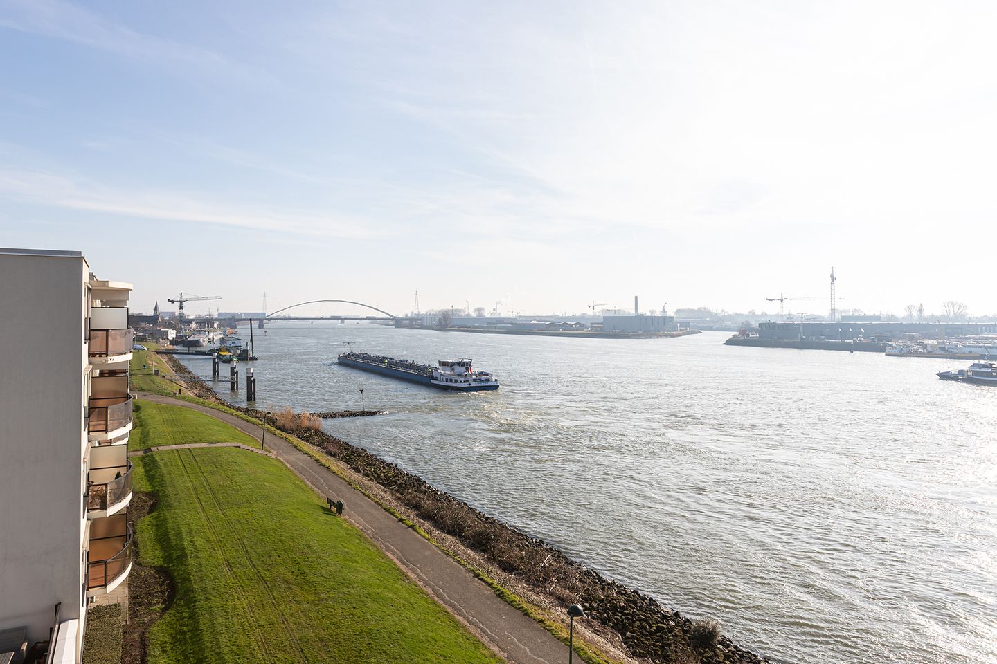 Foto 34 van Pontonniersweg 399