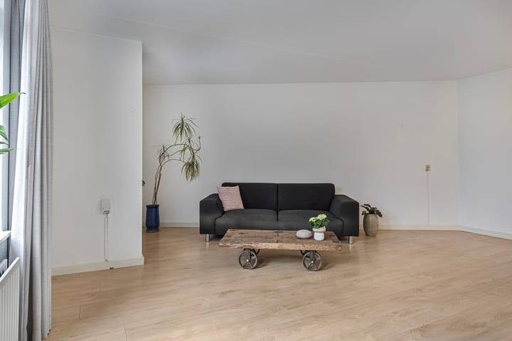 Foto 8 van Wielewaal 13