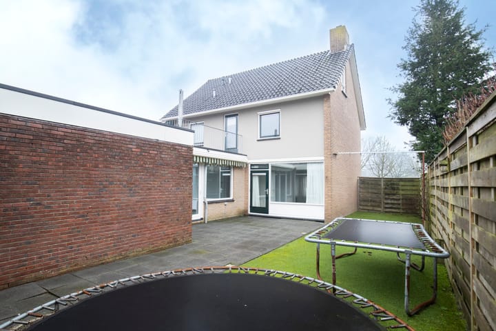 Photo 4 of Pr Willem Alexanderstr 14