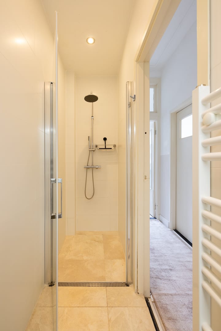 Foto 32 van Spoorsingel 44-B