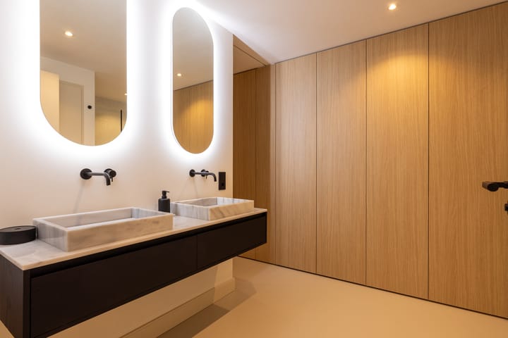 Foto 47 van Spoorsingel 44-B