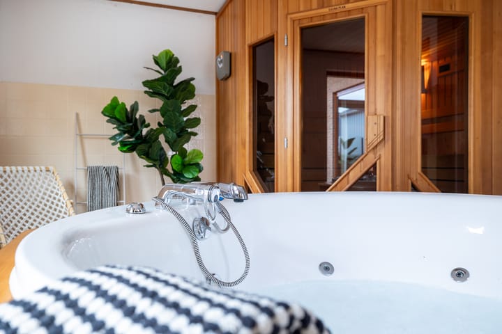 Photo 30 of Reewal 4