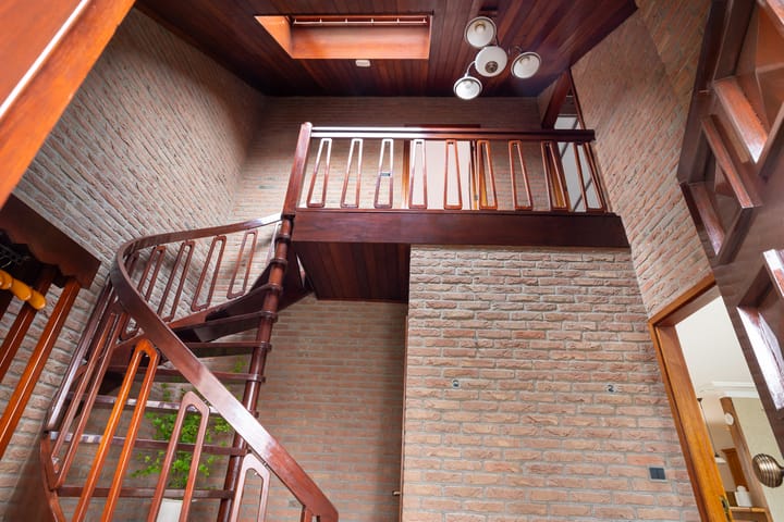 Photo 35 of Reewal 4