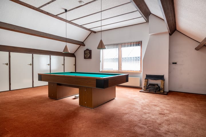 Photo 38 of Reewal 4