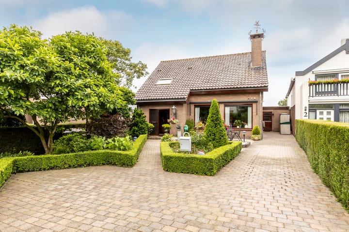 Photo 46 of Reewal 4