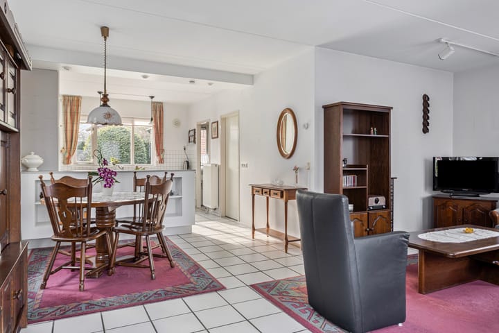 Foto 7 van Herman van Velzenstraat 10