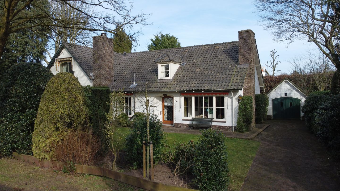 Foto 1 van Rotondeweg 16