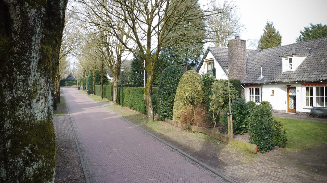 Foto 2 van Rotondeweg 16