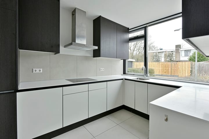 Foto 7 van Van der Welstraat 7