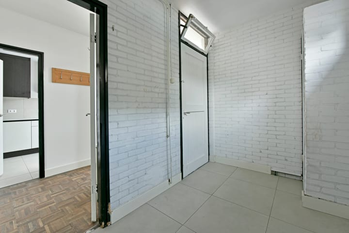 Foto 11 van Van der Welstraat 7